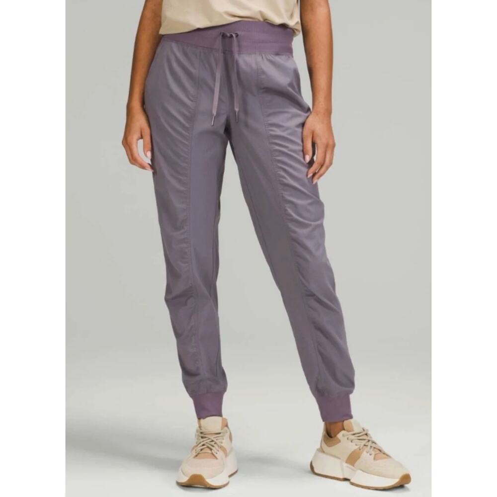 Lululemon Dance Studio Mid-Rise Jogger Dusky Lavender Size 4